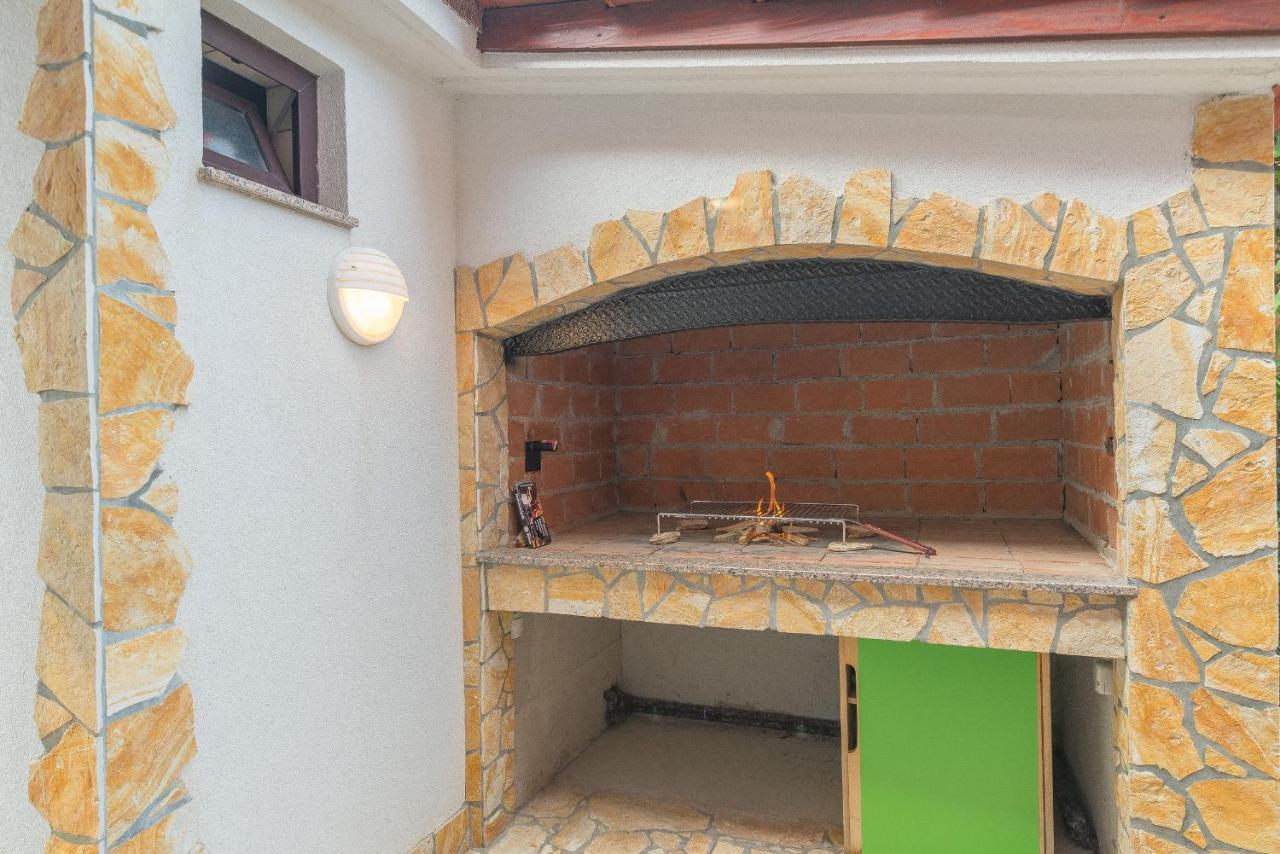 ויר Apartments Puskaric מראה חיצוני תמונה